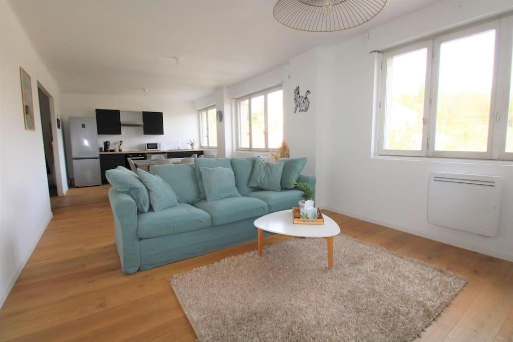 Joli Appartement Au Calme Lay-Saint-Christophe Exterior foto